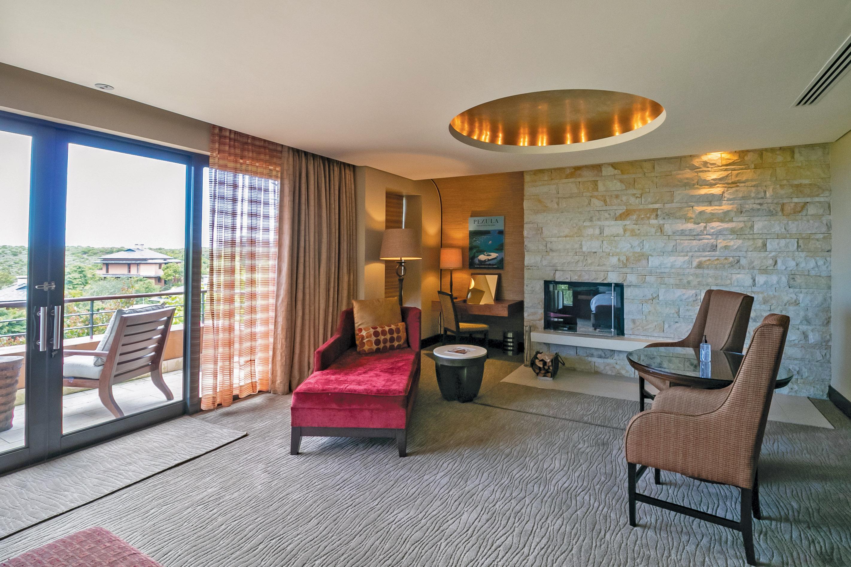 Pezula Nature Retreat Knysna Exterior photo A suite at the Wynn