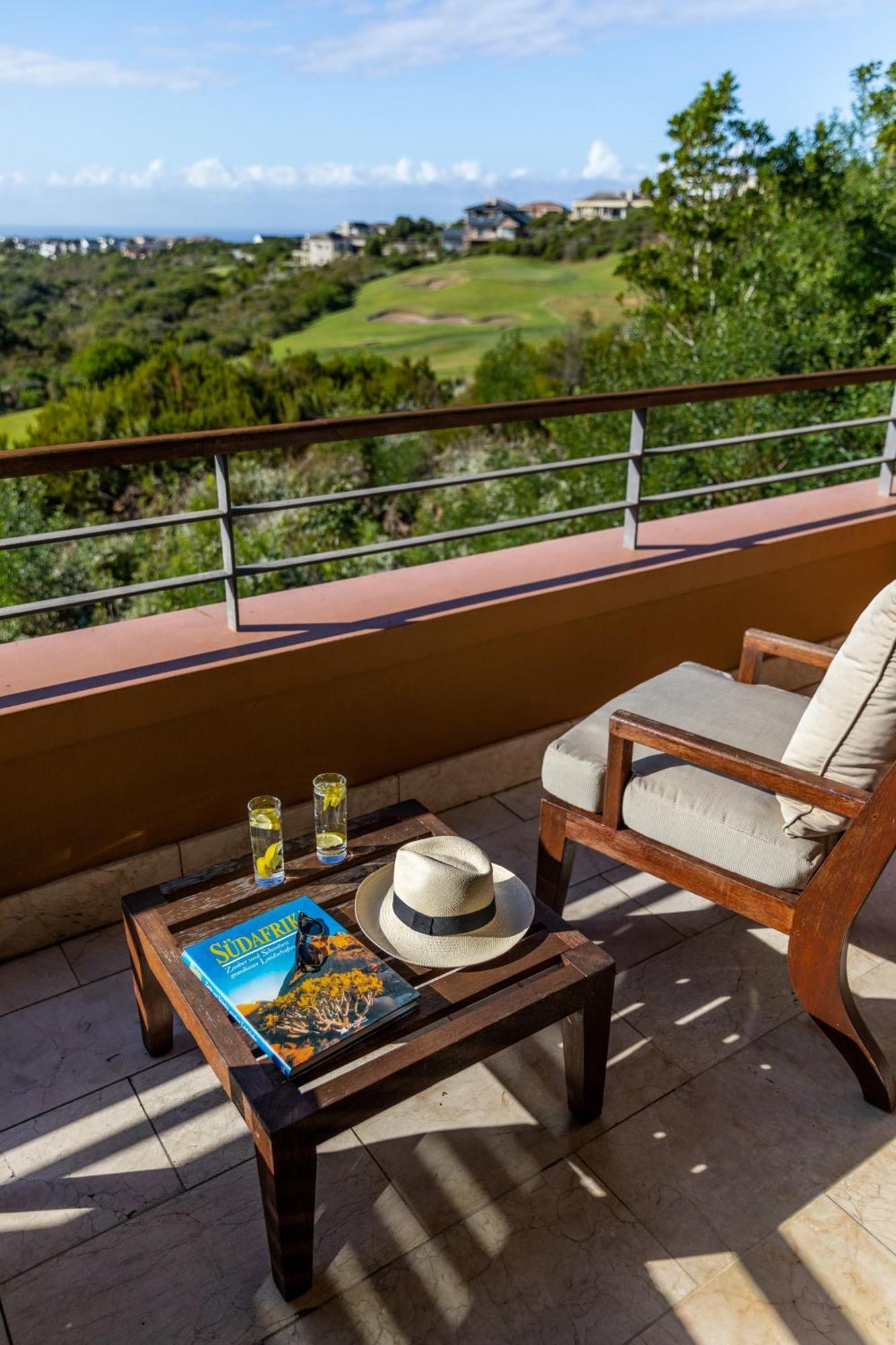 Pezula Nature Retreat Knysna Exterior photo A balcony at the hotel